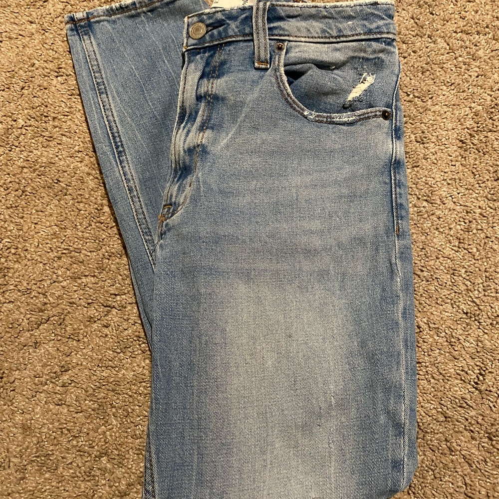 Abercrombie and fitch distressed jeans - Picture 3 of 5